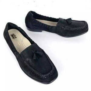 Like New SAS Beautiful Loafers